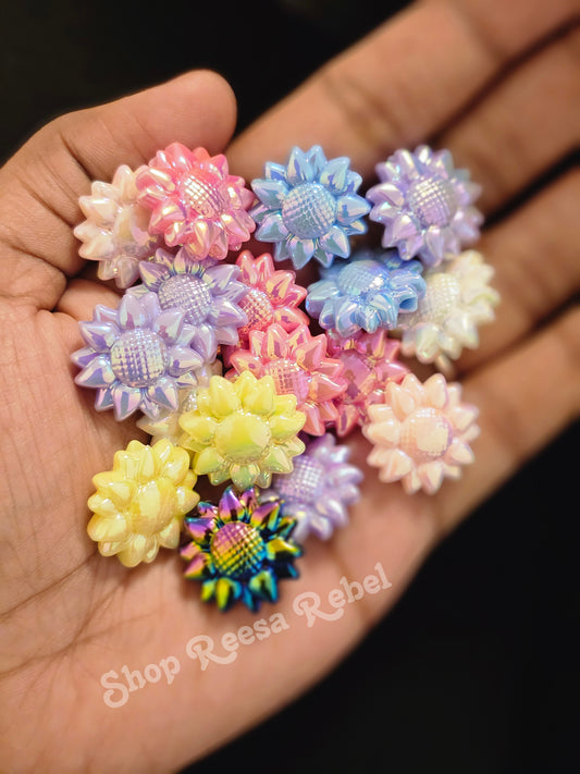 Acrylic Iridescent flower beads 10pcs